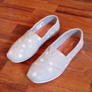 Toms women's classic drizzle grey felt shoes